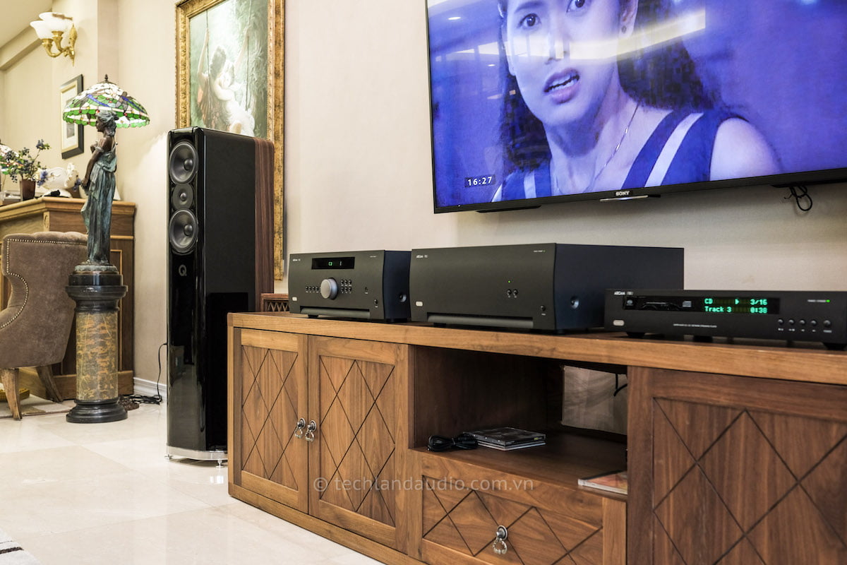 Vẻ đẹp loa cây Q Acoustics concept 500 được Techland-Audio setup tại nhà khách hàng