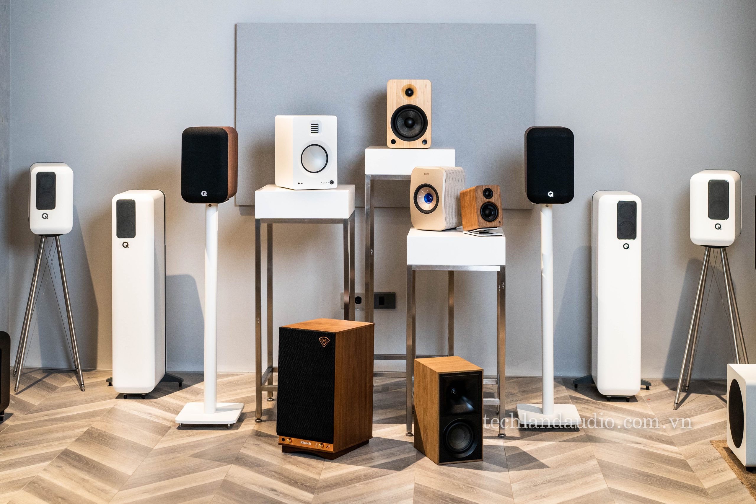 TOP 11 CẶP LOA ACTIVE ĐANG KHUYẾN MÃI "CỰC KHỦNG" DỊP HI-END SHOW 2023