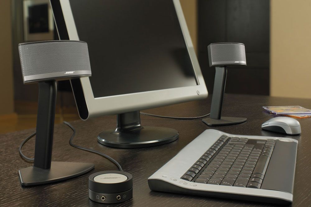 Loa Bose companion 50 Tiếp Nối “Huyền Thoại” Companion 5 trong phân khúc loa vi tính.