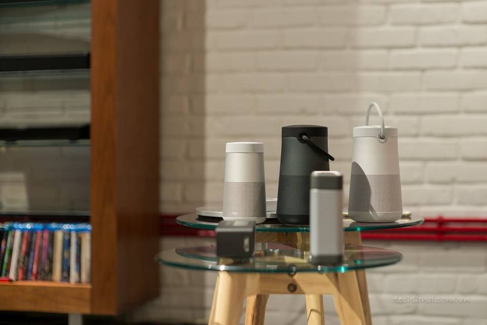 LOA BLUETOOTH DI ĐỘNG BOSE SOUNDLINK REVOLVE - CON TÀU VŨ TRỤ BIẾT HÁT